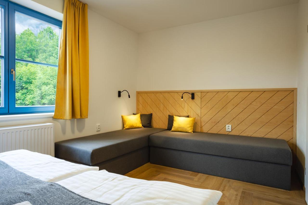 Hotel Edvard Frenštát pod Radhoštěm Bagian luar foto