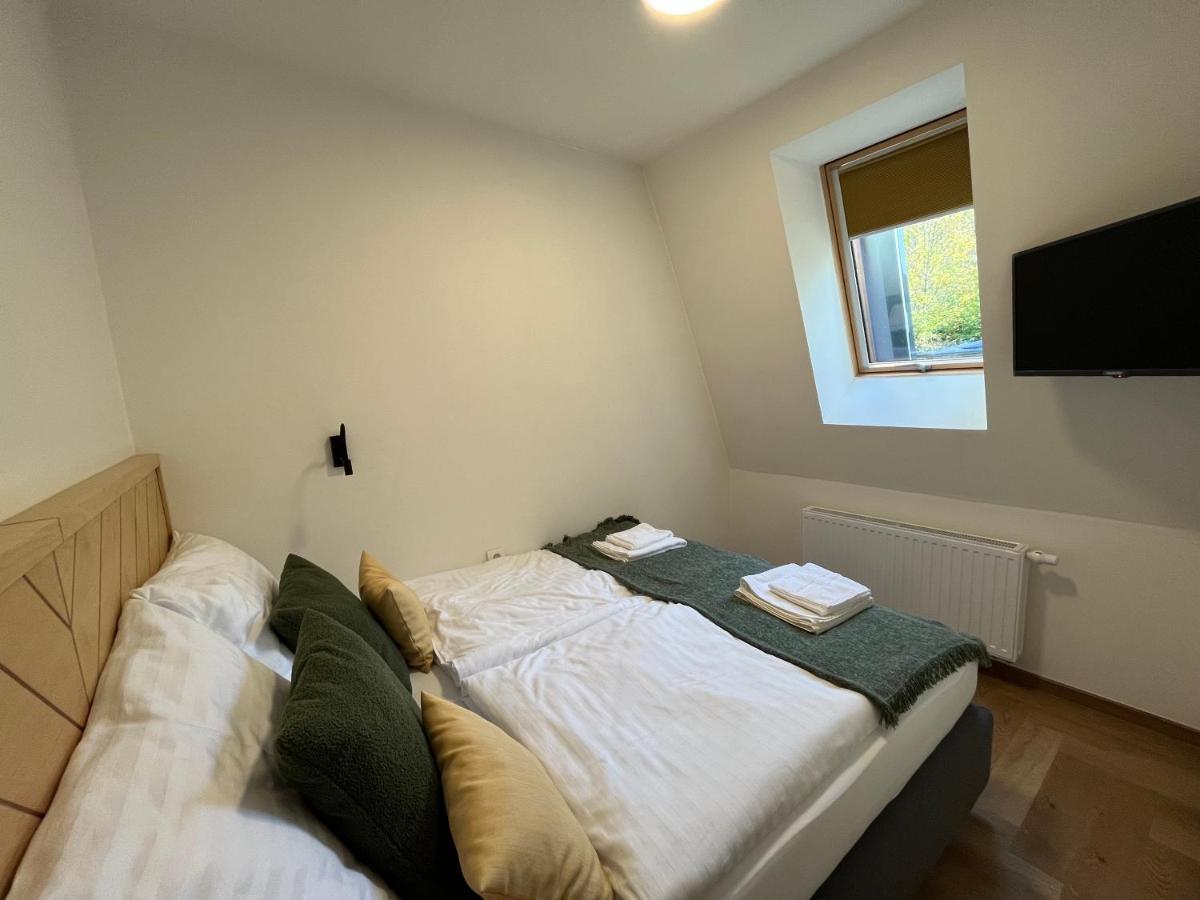 Hotel Edvard Frenštát pod Radhoštěm Bagian luar foto