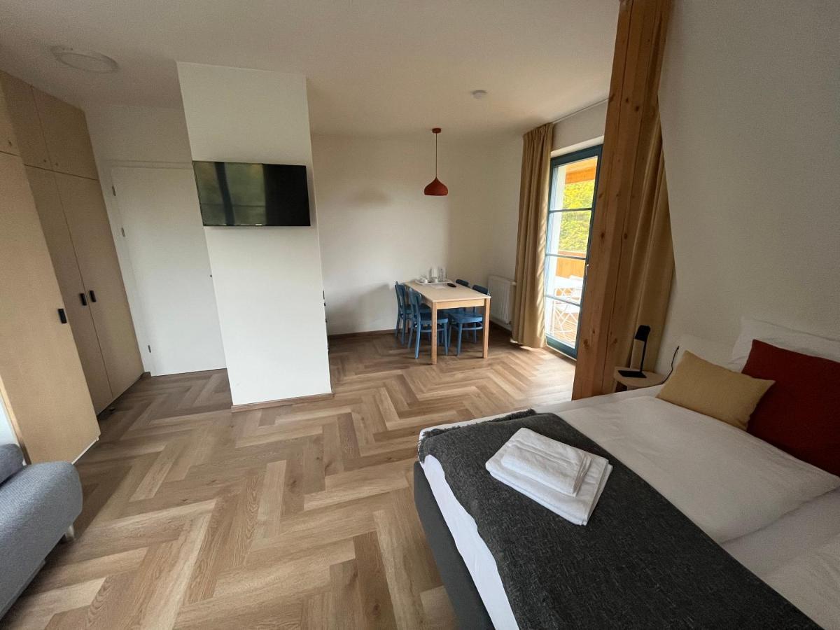Hotel Edvard Frenštát pod Radhoštěm Bagian luar foto