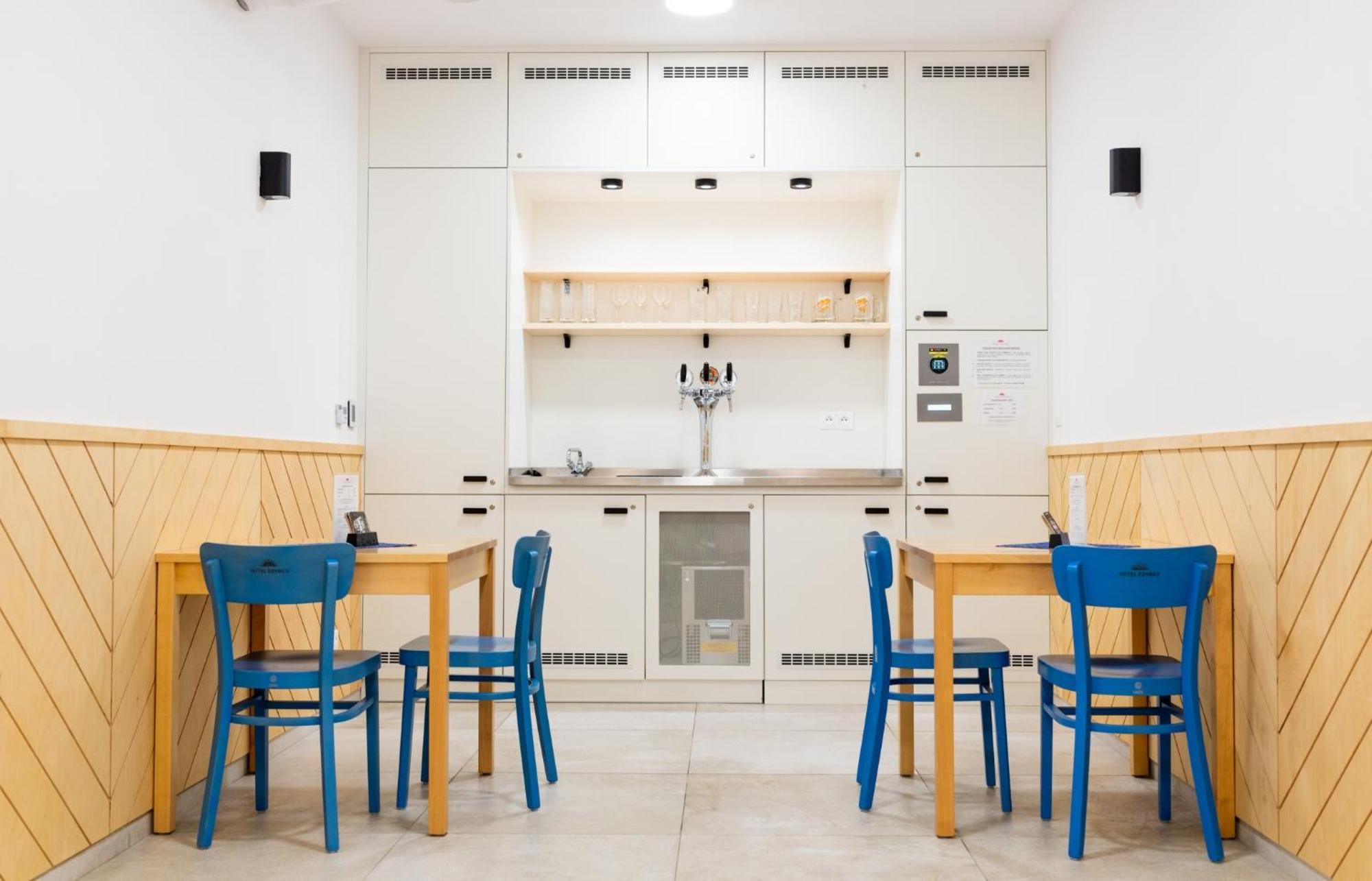 Hotel Edvard Frenštát pod Radhoštěm Bagian luar foto